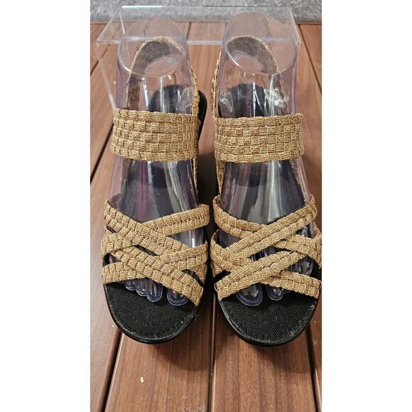 Steven by Steve Madden Women's Metallic Gold Stretch Strapped Sandal Heels 8‎ - Picture 2 of 5